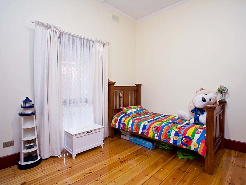 8 Foster Street, Allenby Gardens SA 5009