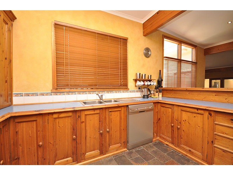 566 Military Road, Largs North SA 5016