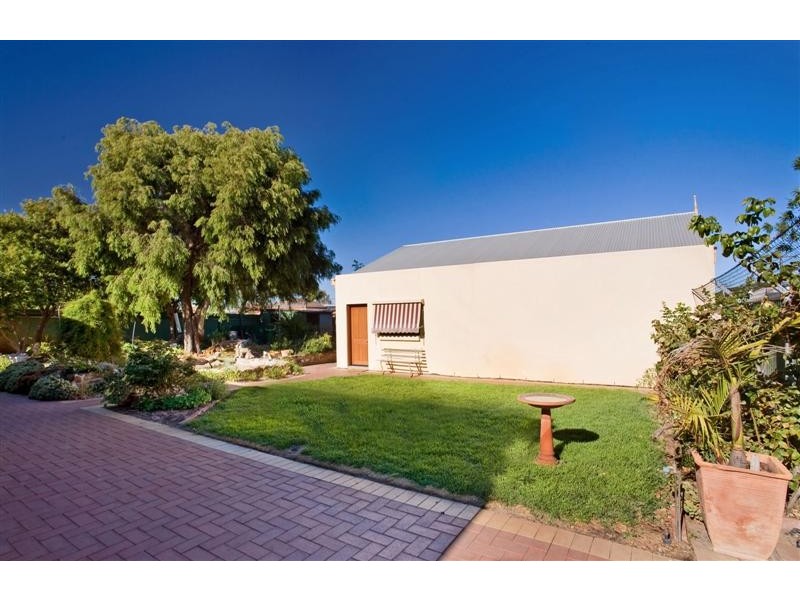 108 Woolnough Road, Largs Bay SA 5016