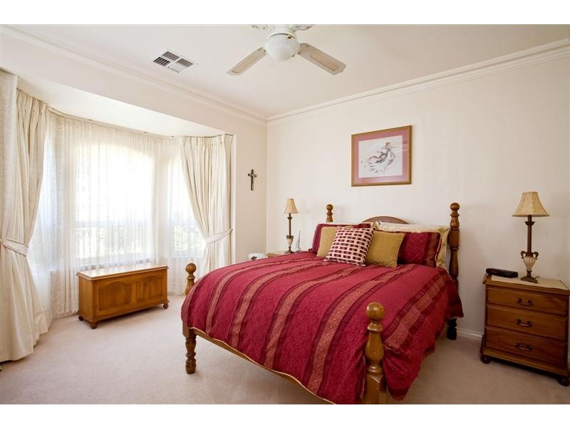 5 Kingscote Street, Alberton SA 5014