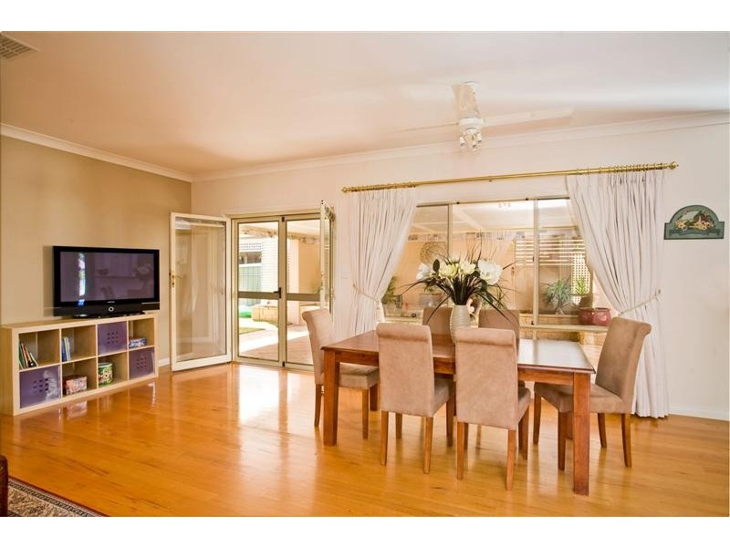 5 Kingscote Street, Alberton SA 5014