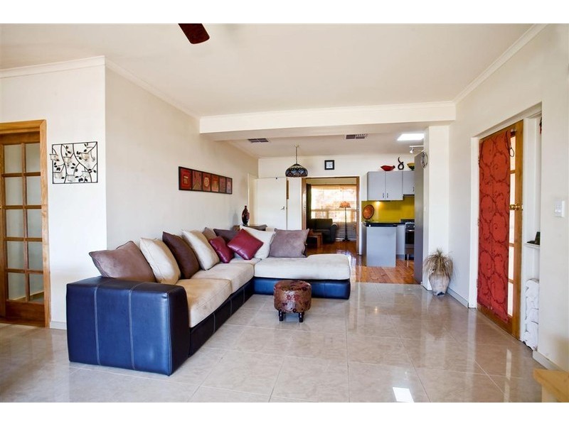 7 Sawford Street, Largs Bay SA 5016