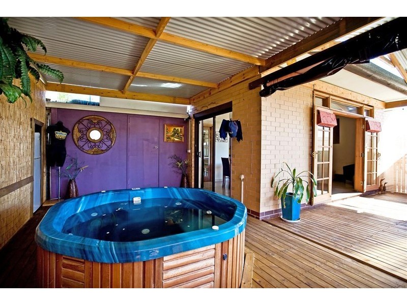 7 Sawford Street, Largs Bay SA 5016