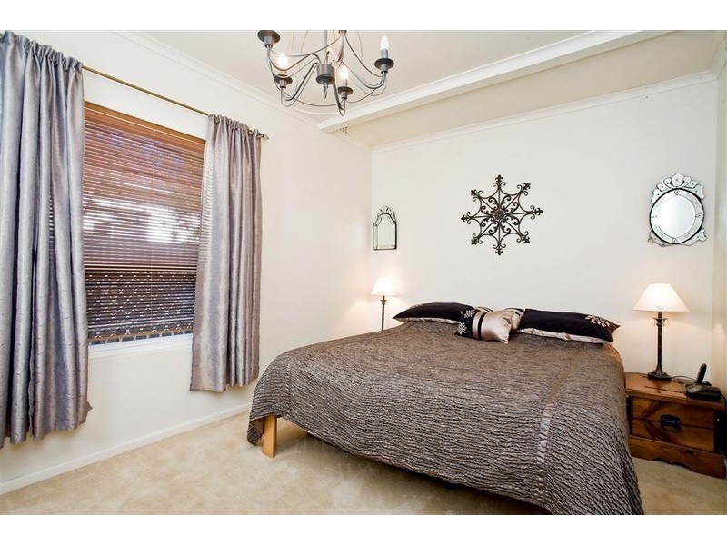 7 Sawford Street, Largs Bay SA 5016