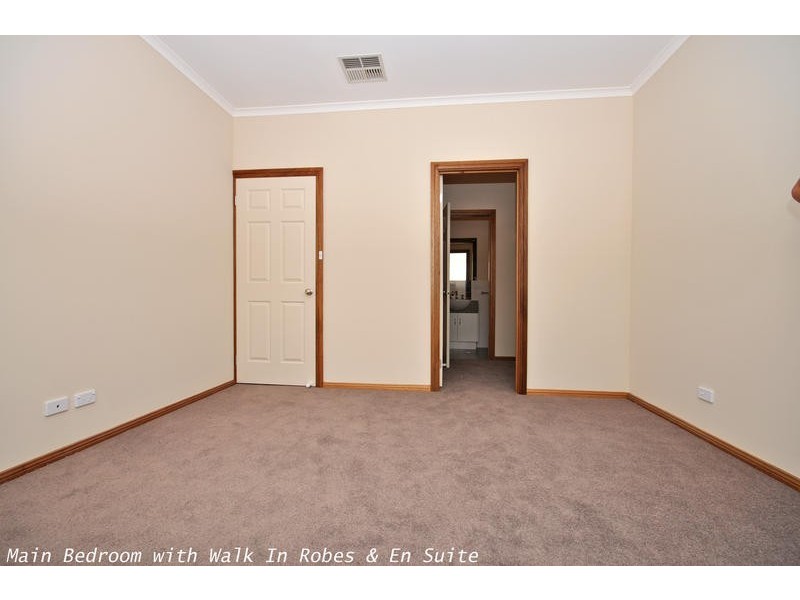 8 Joanna Street, Largs Bay SA 5016