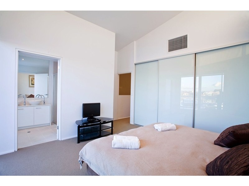 13 Yeltu Court, New Port SA 5015