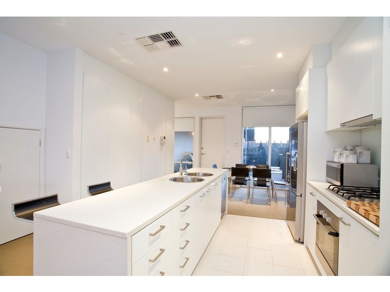 13 Yeltu Court, New Port SA 5015