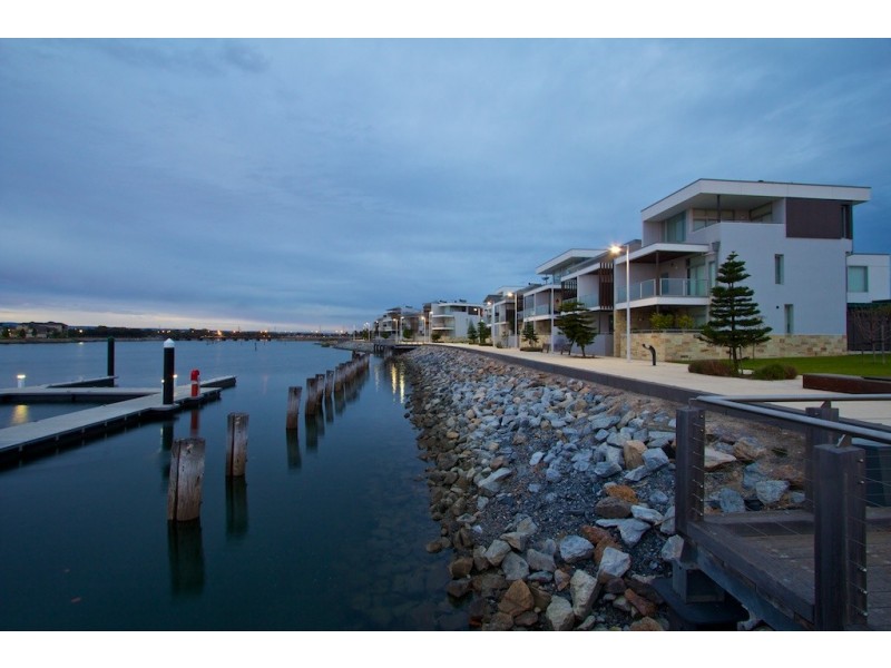 13 Yeltu Court, New Port SA 5015