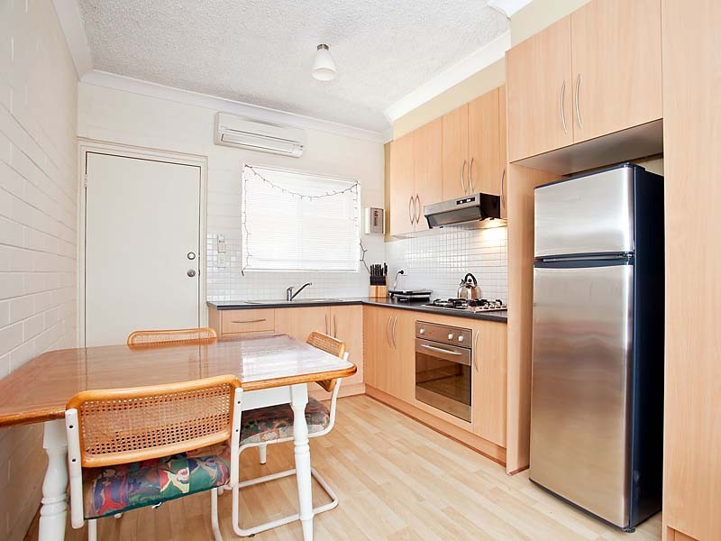 1/11a Alexander Street, Largs Bay SA 5016