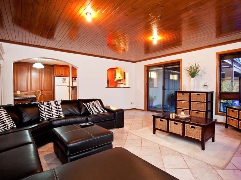 3 Travis Court, North Haven SA 5018