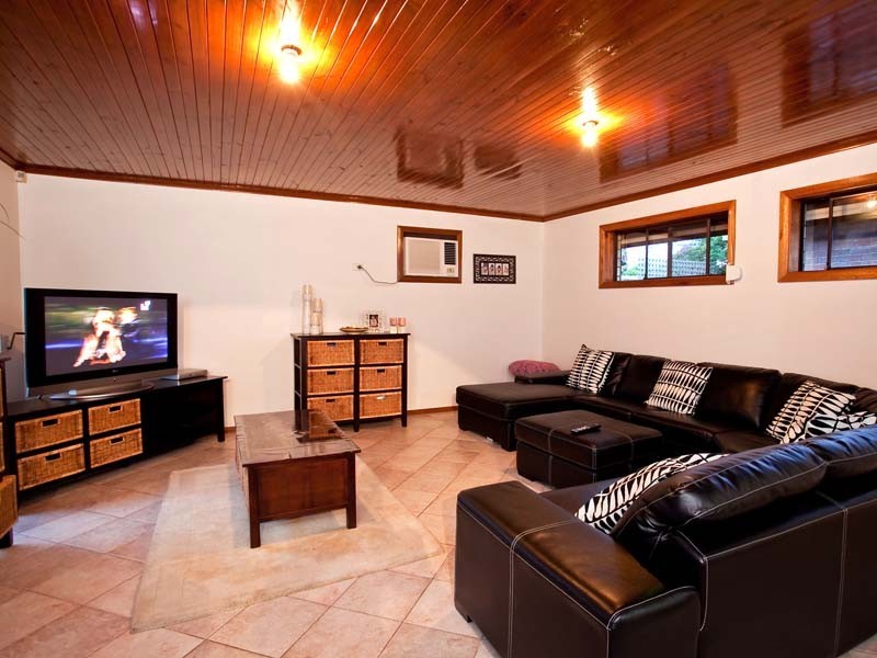 3 Travis Court, North Haven SA 5018