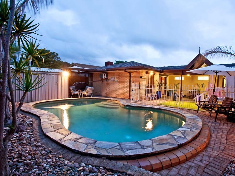 3 Travis Court, North Haven SA 5018