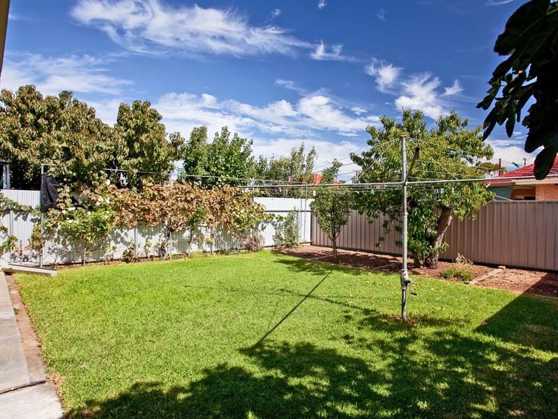 76 Palm Avenue, Royal Park SA 5014