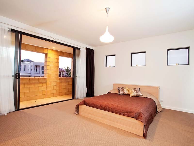 5 Mawson Close, Tennyson SA 5022