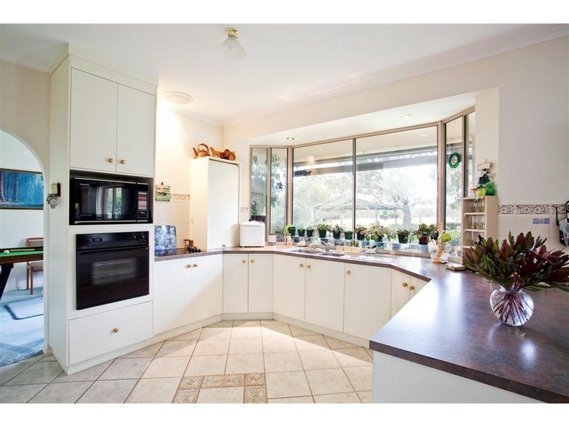 2 Sidler Road, Meadows SA 5201