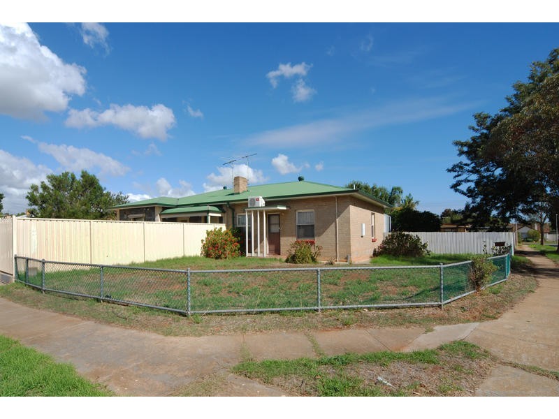 2 Chillmark Street, Elizabeth Vale SA 5112