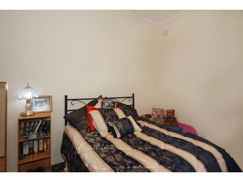 2 Chillmark Street, Elizabeth Vale SA 5112