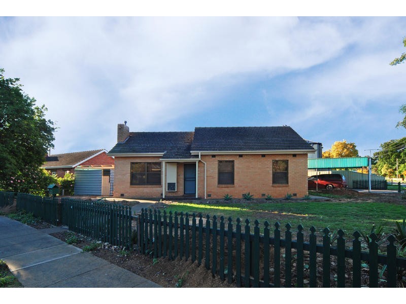 19  Laurel Avenue, Campbelltown SA 5074