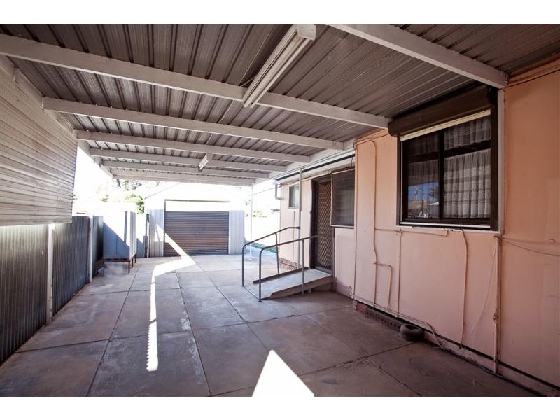 22 Solvay Road, Taperoo SA 5017