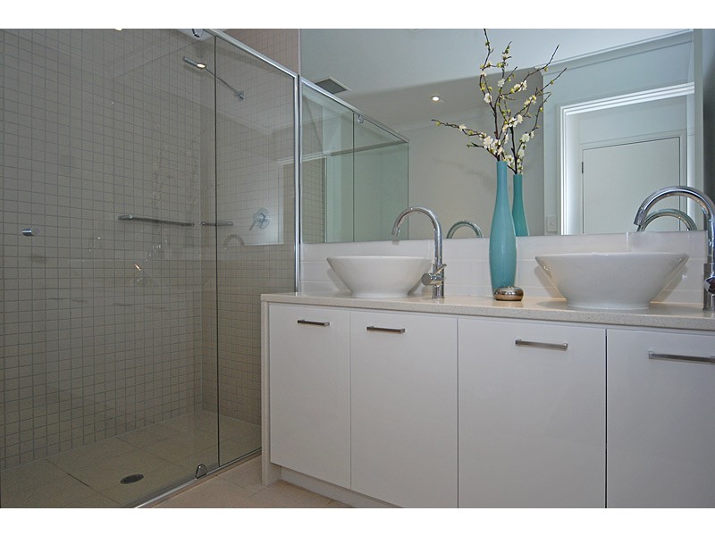 7 Kudylo Close, New Port SA 5015