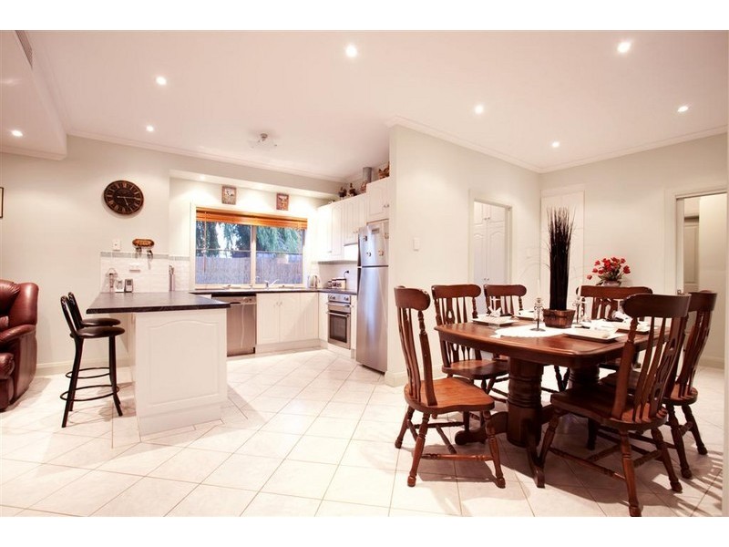 26 Walcot Street, Largs Bay SA 5016