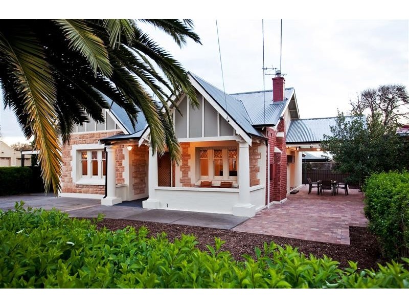 17 Treloar Avenue, Kensington Park SA 5068