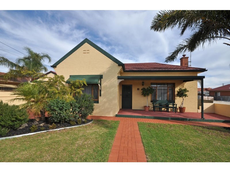 16 Warwick Street, Largs North SA 5016