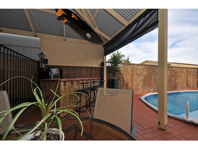16 Warwick Street, Largs North SA 5016