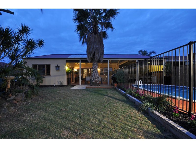 16 Warwick Street, Largs North SA 5016