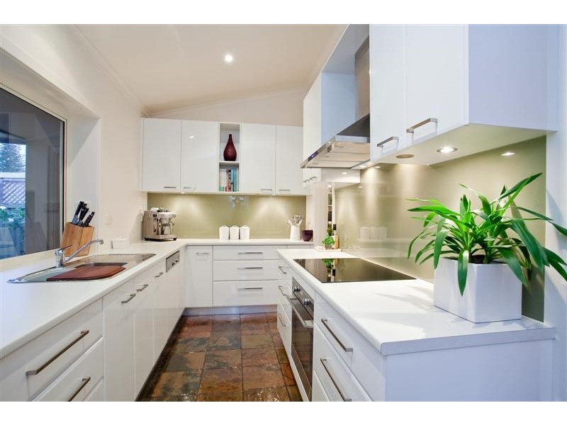9 Salem Court, North Haven SA 5018