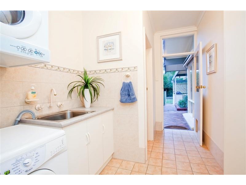 9 Salem Court, North Haven SA 5018