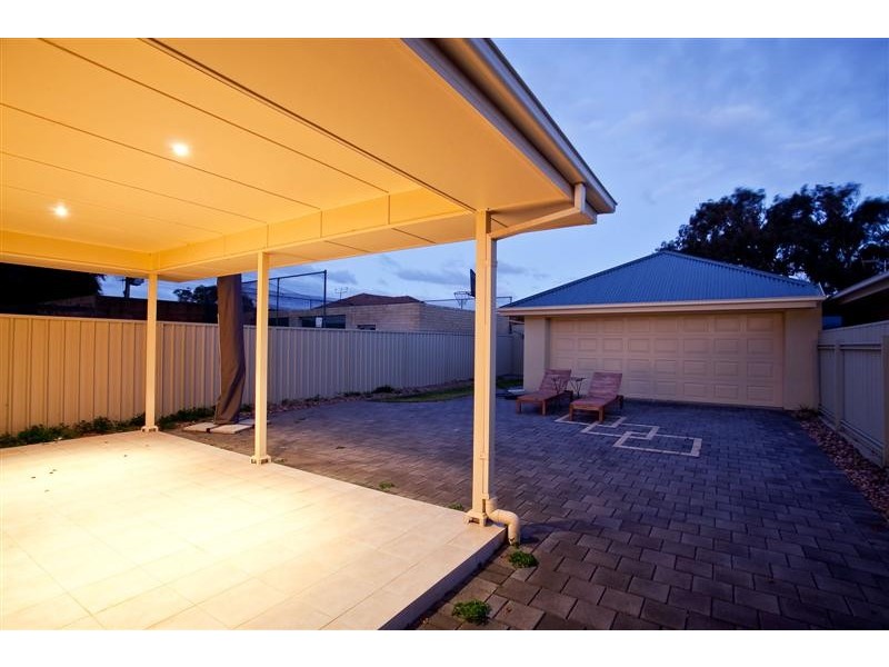 224 Lady Gowrie Drive, Largs Bay SA 5016