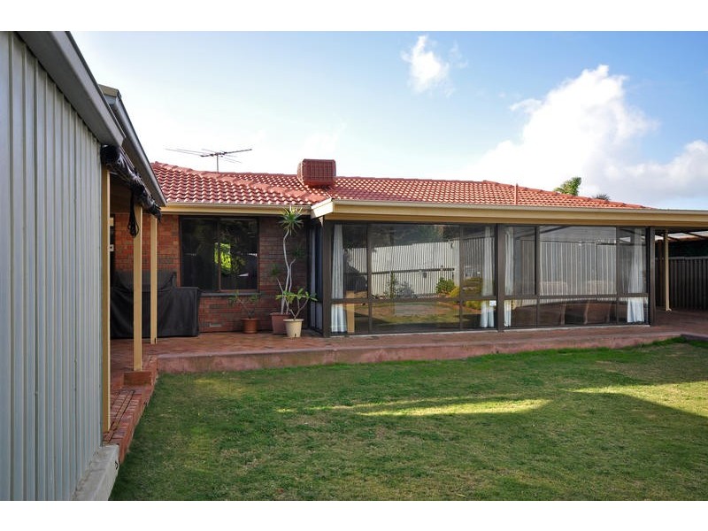 16 Lancaster Drive, North Haven SA 5018