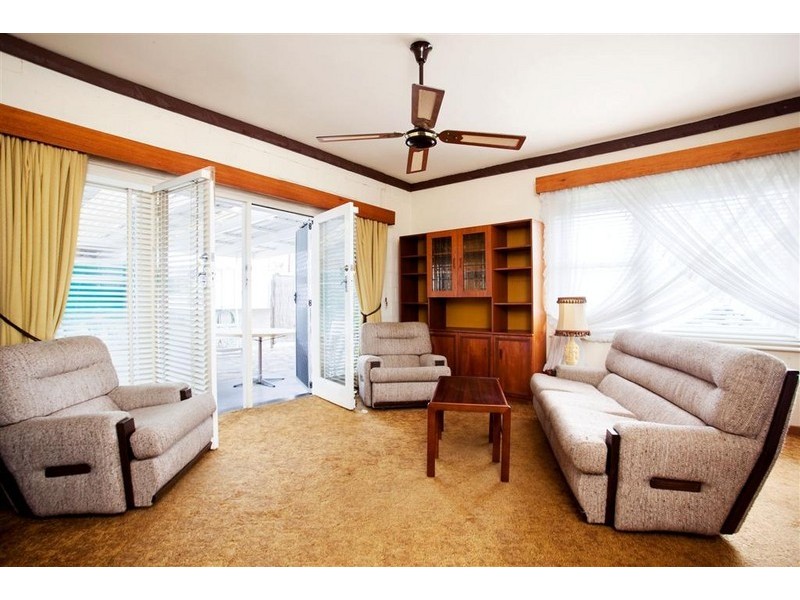 24 Seafield Avenue, Largs North SA 5016