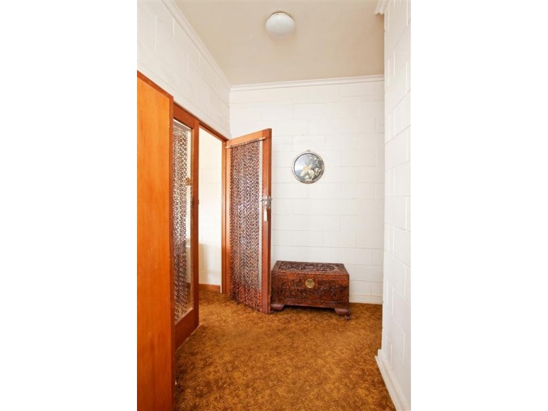 24 Seafield Avenue, Largs North SA 5016