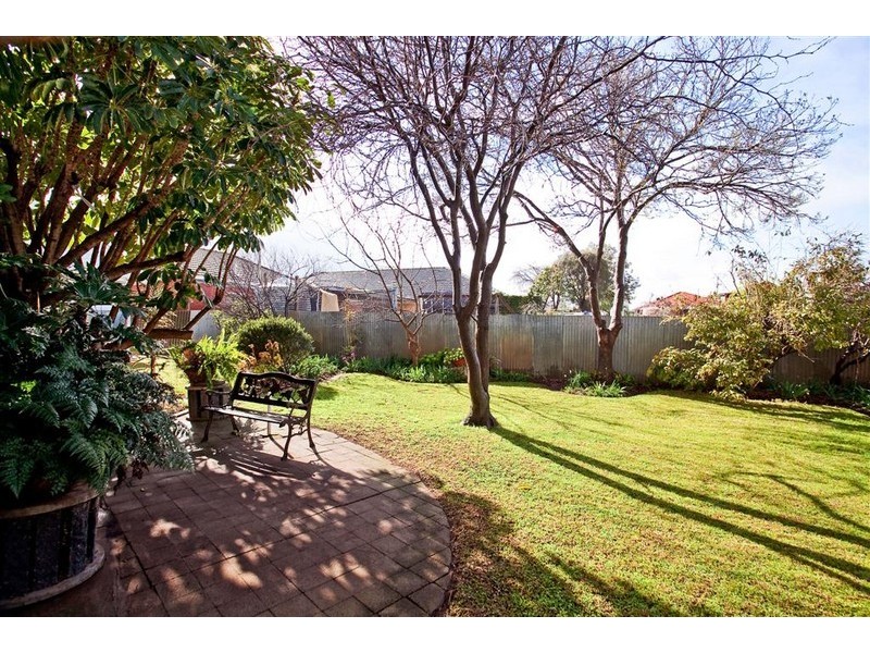 24 Seafield Avenue, Largs North SA 5016