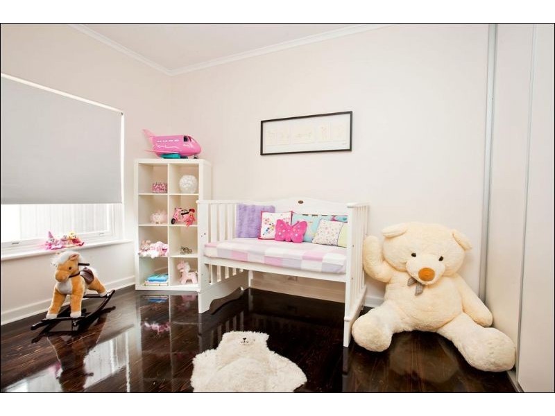 17 Old Belair Road (off Tolmer Ct), Mitcham SA 5062