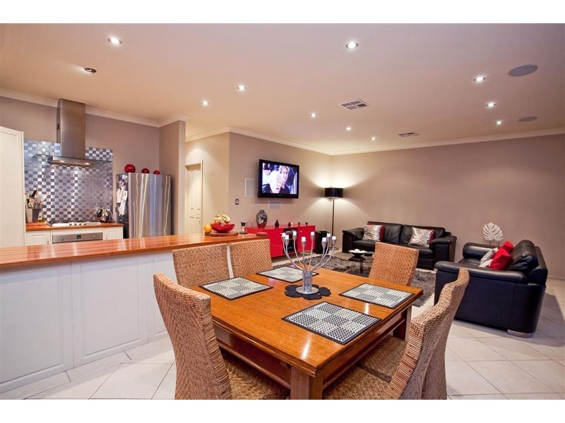 30 Hughes Street South, Woodville SA 5011