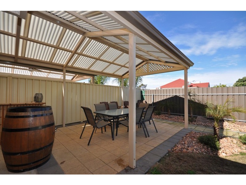 76 Rosewater Terrace, Ottoway SA 5013