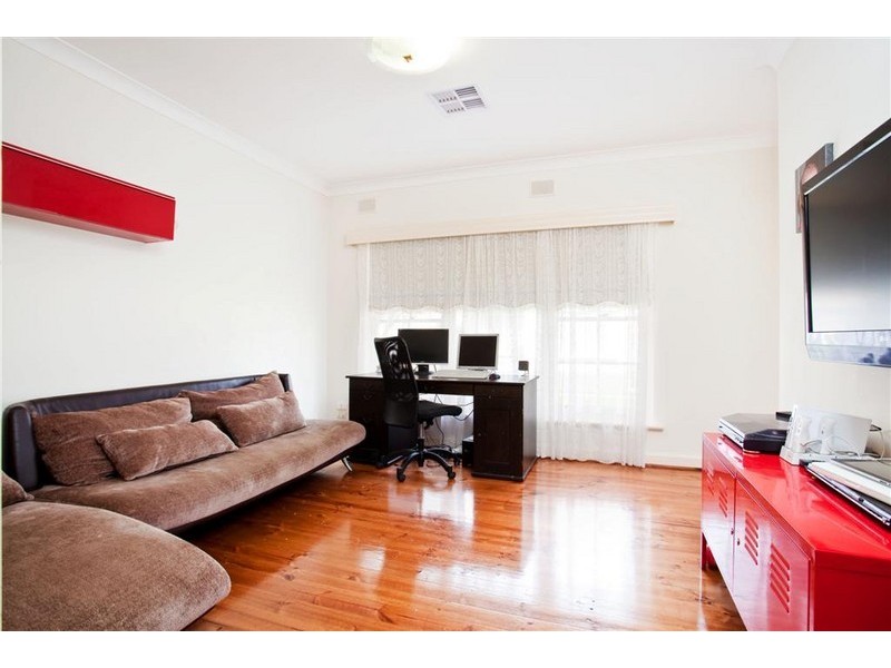 2/35 Park Street North, Woodville SA 5011