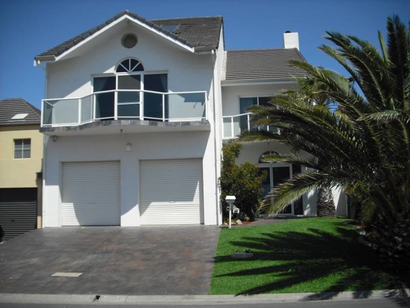 84 Gulf Point Drive, North Haven SA 5018