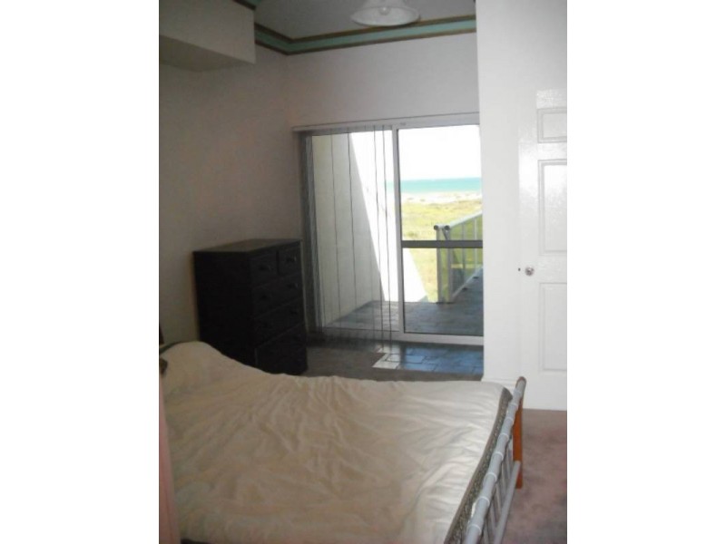 84 Gulf Point Drive, North Haven SA 5018