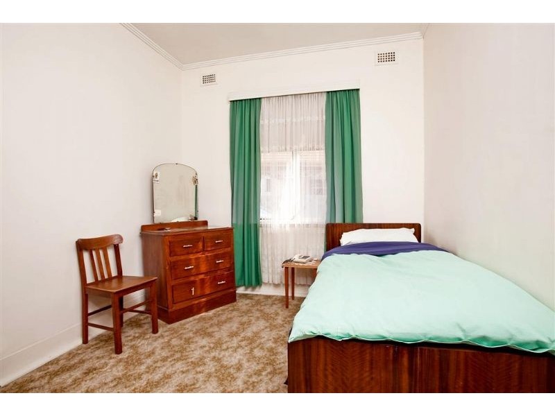 30 Honeyton Street, Seaton SA 5023