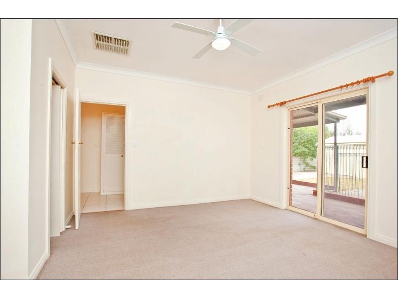 11 Branksome Terrace, Dover Gardens SA 5048