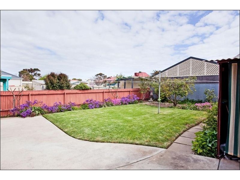 19 Sanderson Street, Peterhead SA 5016