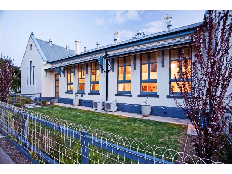 2/70-72  Old Pelham Street, Ethelton SA 5015