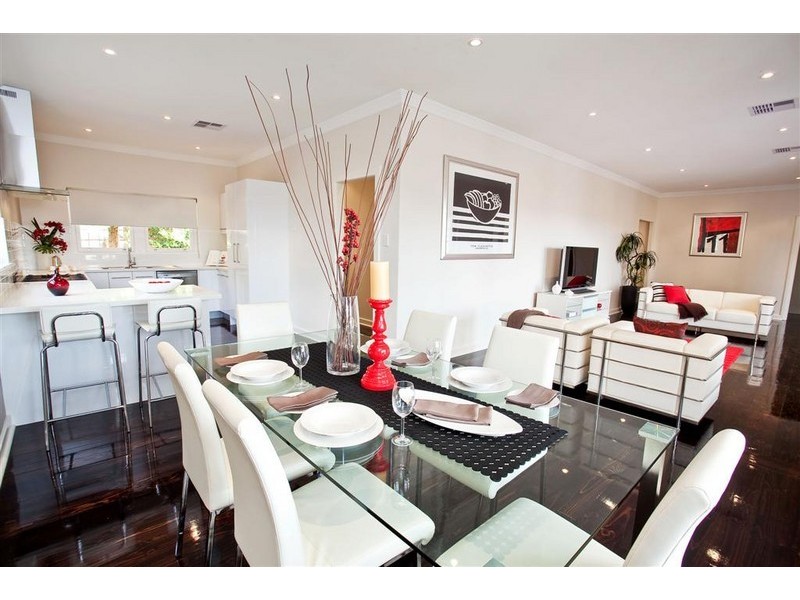 17 Old Belair Road (off Tolmer Ct), Mitcham SA 5062