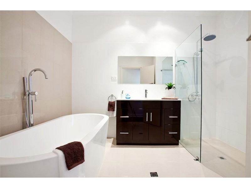 17 Old Belair Road (off Tolmer Ct), Mitcham SA 5062