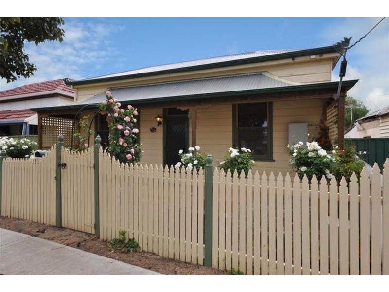 14 Castle Street, Glanville SA 5015