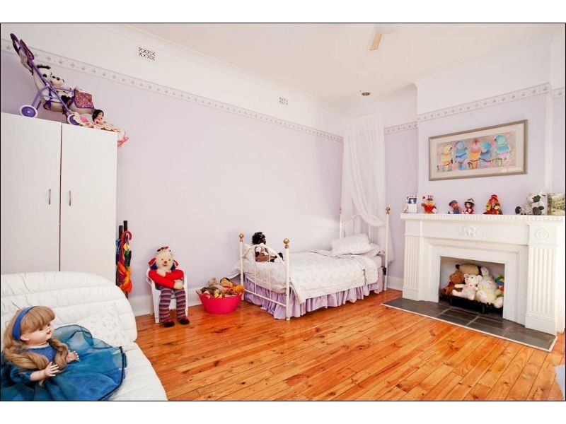 17 Fourth Avenue, Cheltenham SA 5014